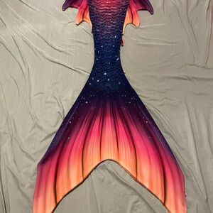 Fin Fun Elite Aurora Calypso Professional Level Fabric Mermaid Tail- Size XS